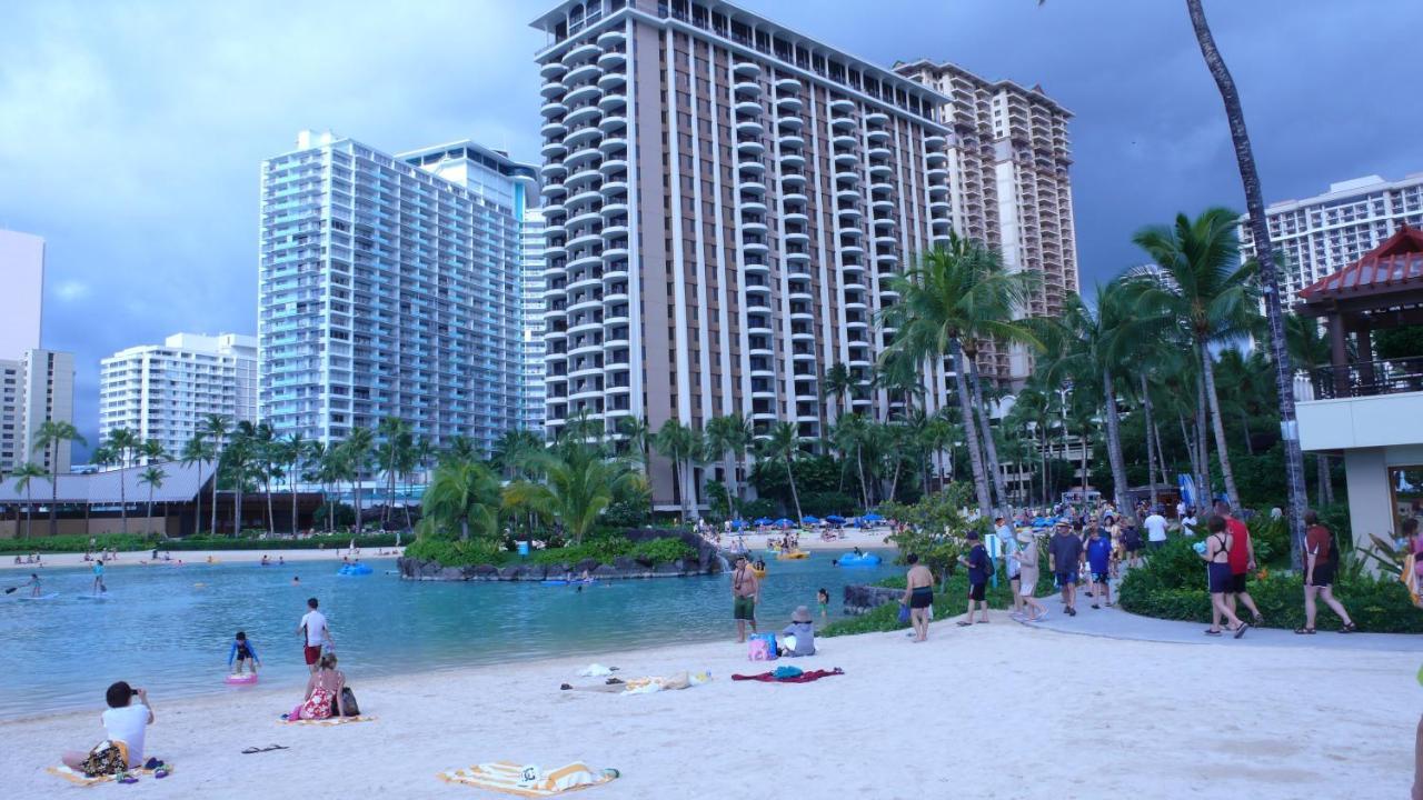 Free Parking, Pool, Sauna, Spa, Wifi, Bbq, Ac - Waikiki Banyan Хонолулу Екстериор снимка